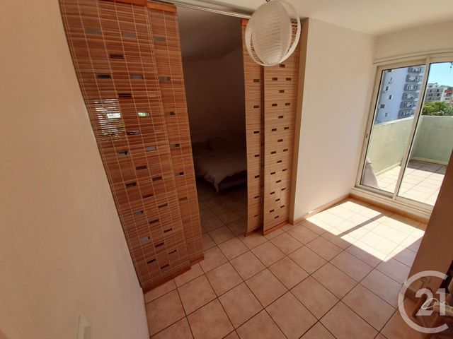 Appartement Duplex &agrave; vendre - 3 pi&egrave;ces - 90 m2 - St Denis - 974 - REUNION