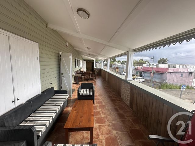 Maison à vendre - 4 pièces - 145 m2 - St Denis - 974 - REUNION