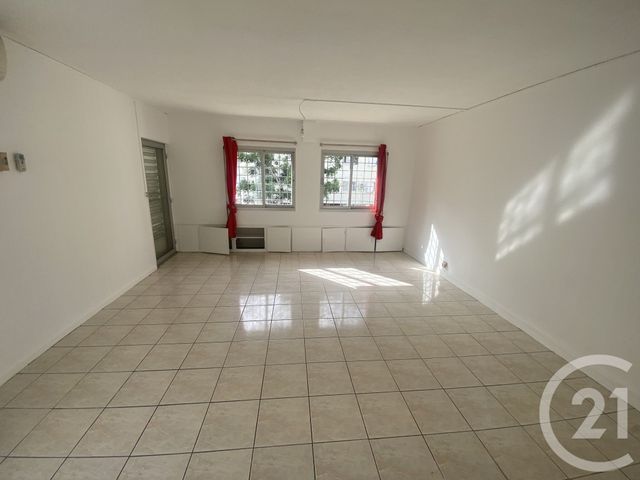 Appartement F1 &agrave; vendre - 1 pi&egrave;ce - 31,95 m2 - St Denis - 974 - REUNION
