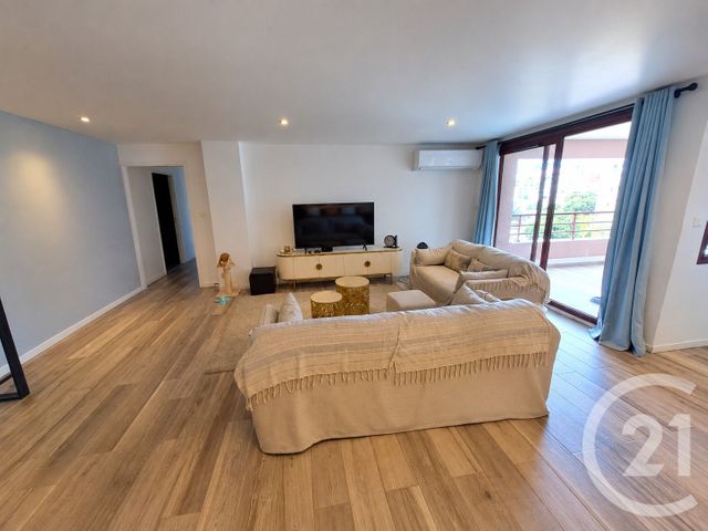 Appartement F4 &agrave; vendre - 4 pi&egrave;ces - 104,99 m2 - St Denis - 974 - REUNION