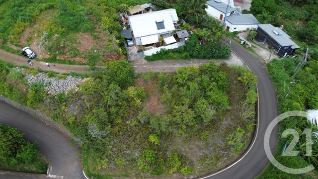 Terrain à vendre - 896 m2 - St Denis - 974 - REUNION