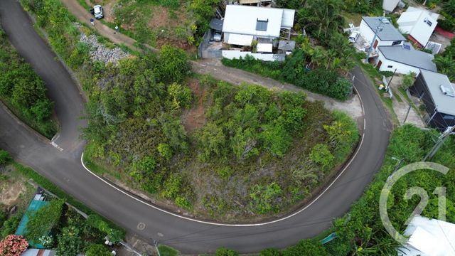 Terrain à vendre - 896 m2 - St Denis - 974 - REUNION