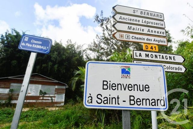 Terrain à vendre - 896 m2 - St Denis - 974 - REUNION