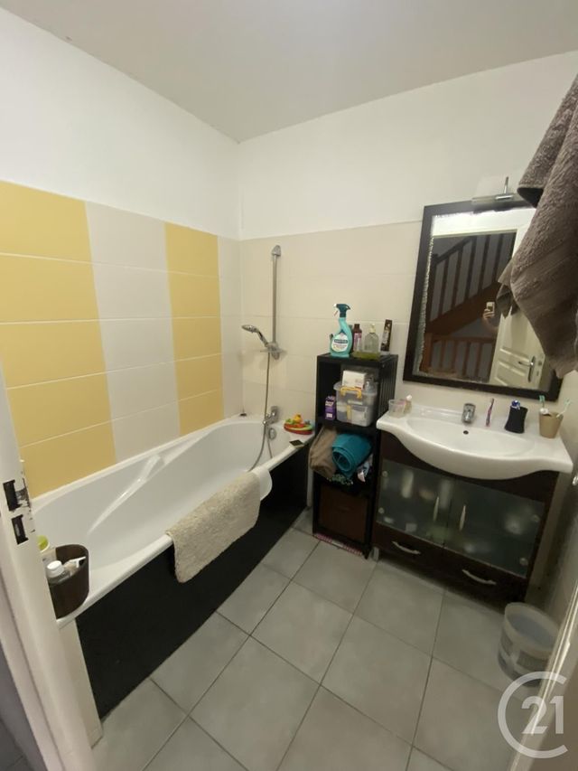 Appartement F4 à vendre - 3 pièces - 78 m2 - St Denis - 974 - REUNION