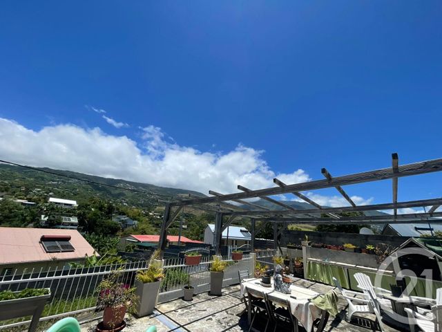 Maison à vendre - 4 pièces - 117 m2 - Ste Marie - 974 - REUNION