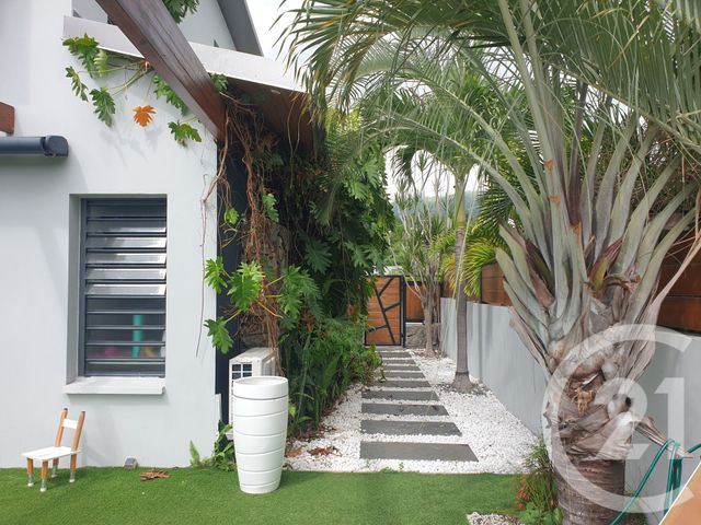 Maison à vendre - 5 pièces - 120,87 m2 - St Paul - 974 - REUNION