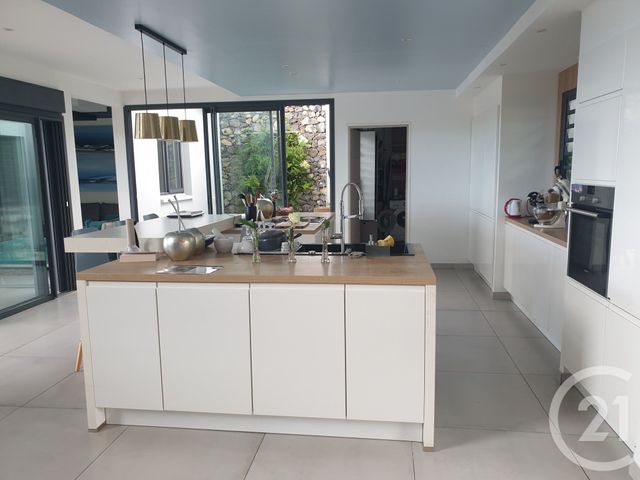 Maison à vendre - 5 pièces - 120,87 m2 - St Paul - 974 - REUNION