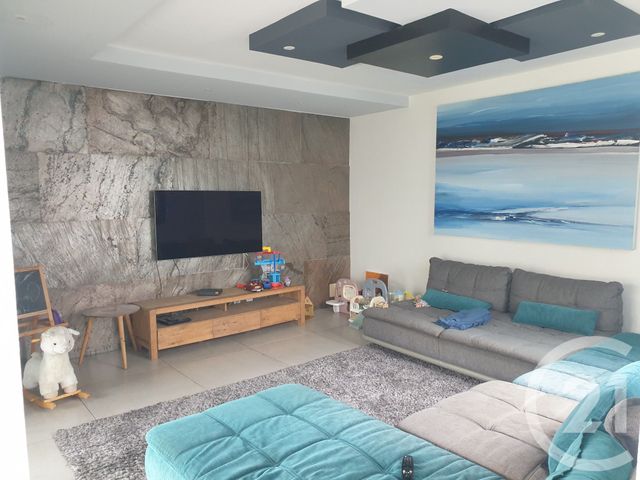 Maison à vendre - 5 pièces - 120,87 m2 - St Paul - 974 - REUNION