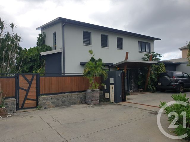 Maison à vendre - 5 pièces - 120,87 m2 - St Paul - 974 - REUNION