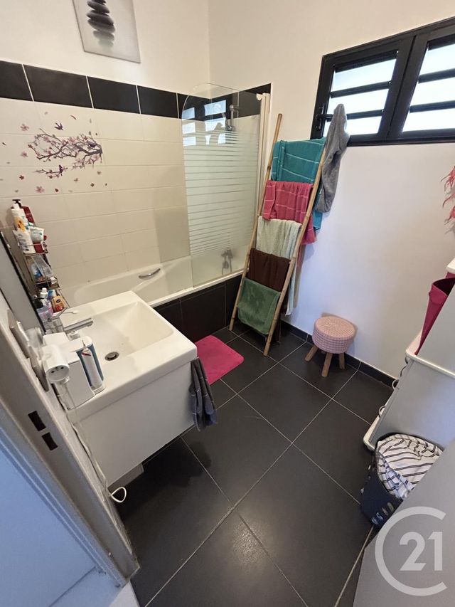 Maison &agrave; vendre - 4 pi&egrave;ces - 75,52 m2 - Ste Marie - 974 - REUNION