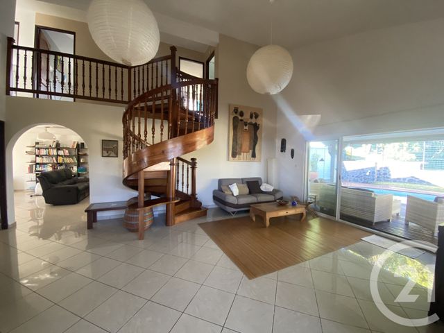 Maison à vendre - 6 pièces - 166,10 m2 - St Denis - 974 - REUNION