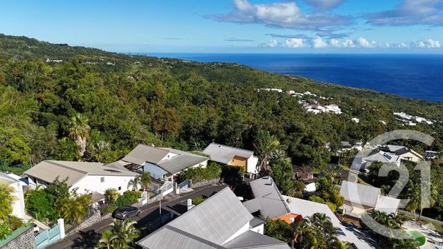 Maison à vendre - 6 pièces - 166,10 m2 - St Denis - 974 - REUNION