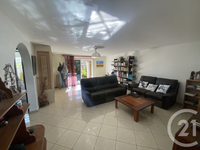 Maison à vendre - 6 pièces - 166,10 m2 - St Denis - 974 - REUNION