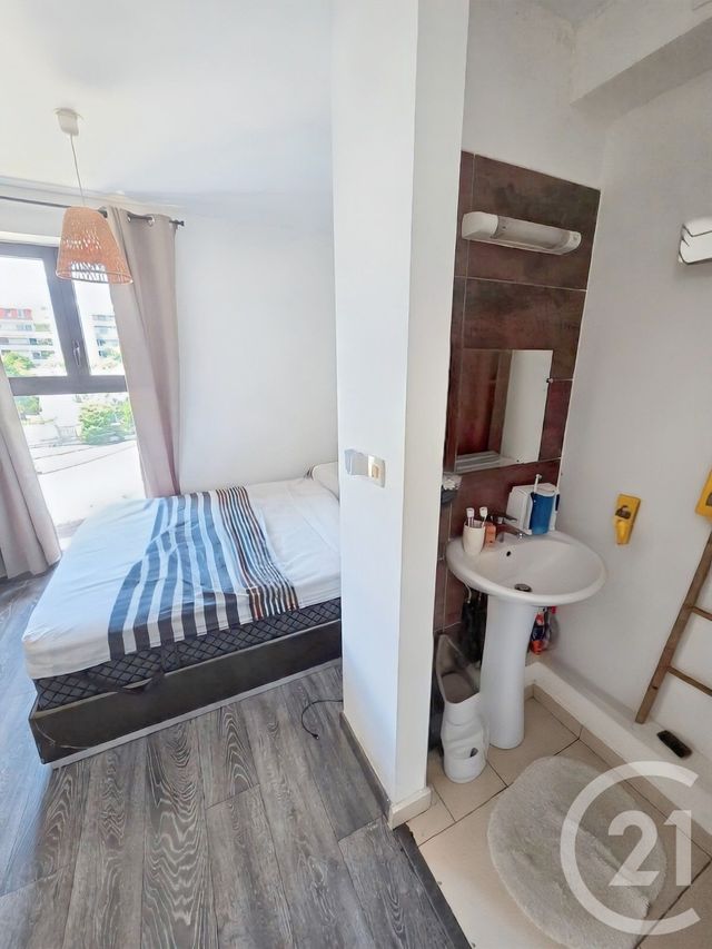 Appartement F2 &agrave; vendre - 2 pi&egrave;ces - 40 m2 - St Denis - 974 - REUNION