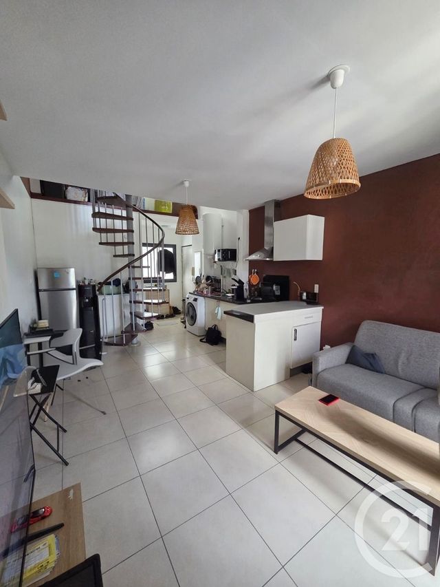 Appartement F2 à vendre ST DENIS
