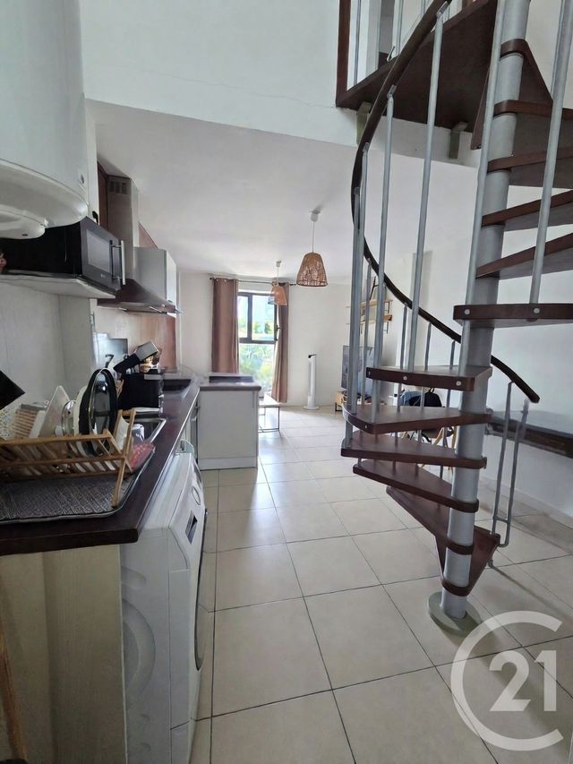 Appartement F2 &agrave; vendre - 2 pi&egrave;ces - 40 m2 - St Denis - 974 - REUNION