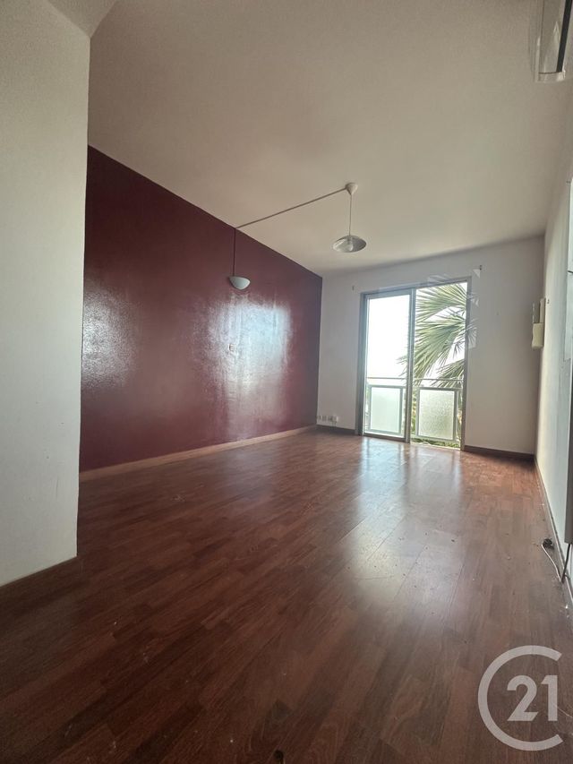 Immeuble à vendre - 560 m2 - St Denis - 974 - REUNION