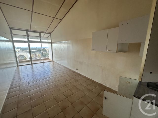 Immeuble à vendre - 560 m2 - St Denis - 974 - REUNION