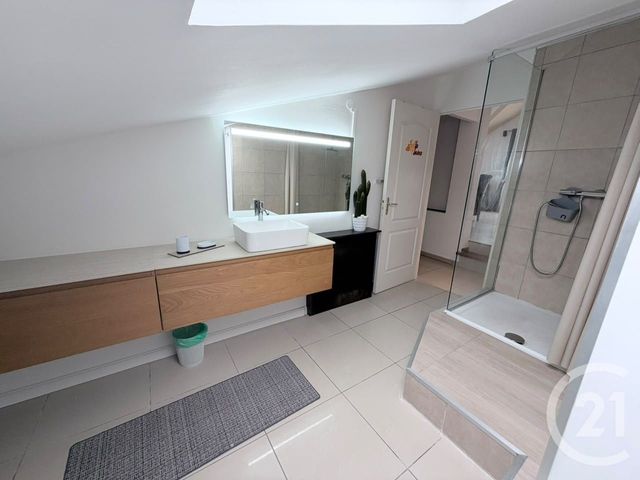 Appartement F4 &agrave; vendre - 4 pi&egrave;ces - 90 m2 - St Denis - 974 - REUNION