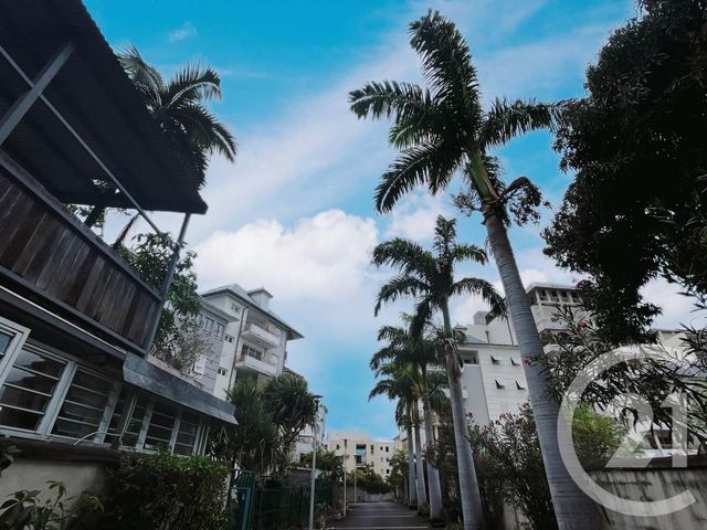 Appartement F3 bis à vendre - 4 pièces - 89,11 m2 - St Denis - 974 - REUNION