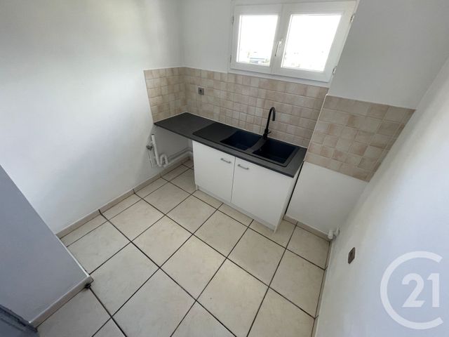 Appartement F3 bis à vendre - 4 pièces - 89,11 m2 - St Denis - 974 - REUNION