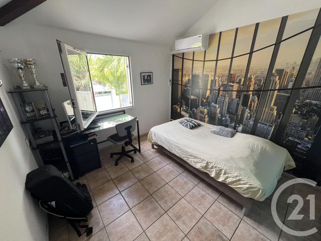 Maison à vendre - 4 pièces - 90 m2 - St Paul - 974 - REUNION