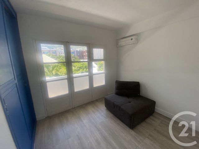 Appartement F3 &agrave; vendre - 3 pi&egrave;ces - 56,70 m2 - St Denis - 974 - REUNION