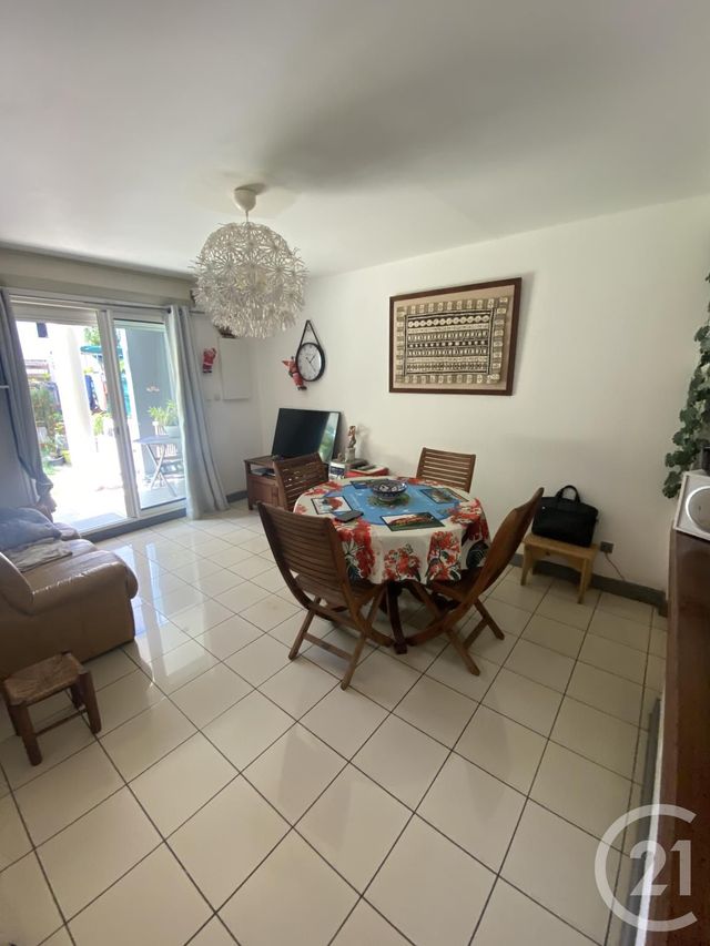 Appartement F2 &agrave; vendre - 2 pi&egrave;ces - 38 m2 - Ste Marie - 974 - REUNION