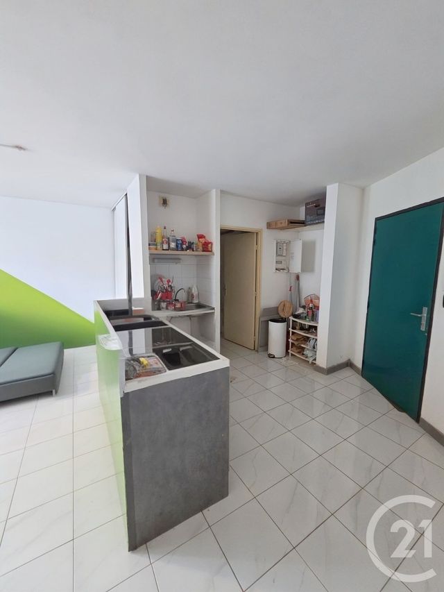 Appartement F1 à vendre - 1 pièce - 32 m2 - St Denis - 974 - REUNION