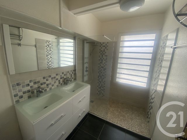 Appartement F3 &agrave; vendre - 3 pi&egrave;ces - 68,16 m2 - St Denis - 974 - REUNION