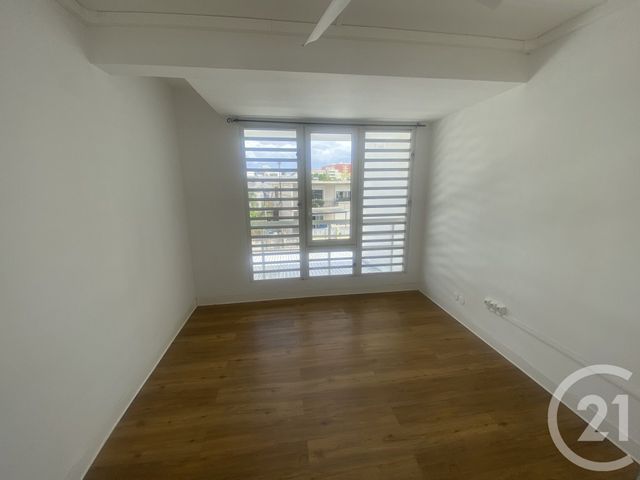 Appartement F3 &agrave; vendre - 3 pi&egrave;ces - 68,16 m2 - St Denis - 974 - REUNION