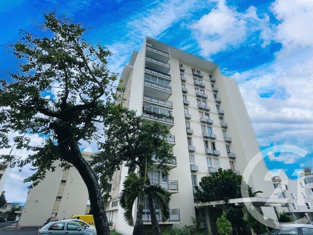 Appartement F3 Bis à vendre ST DENIS