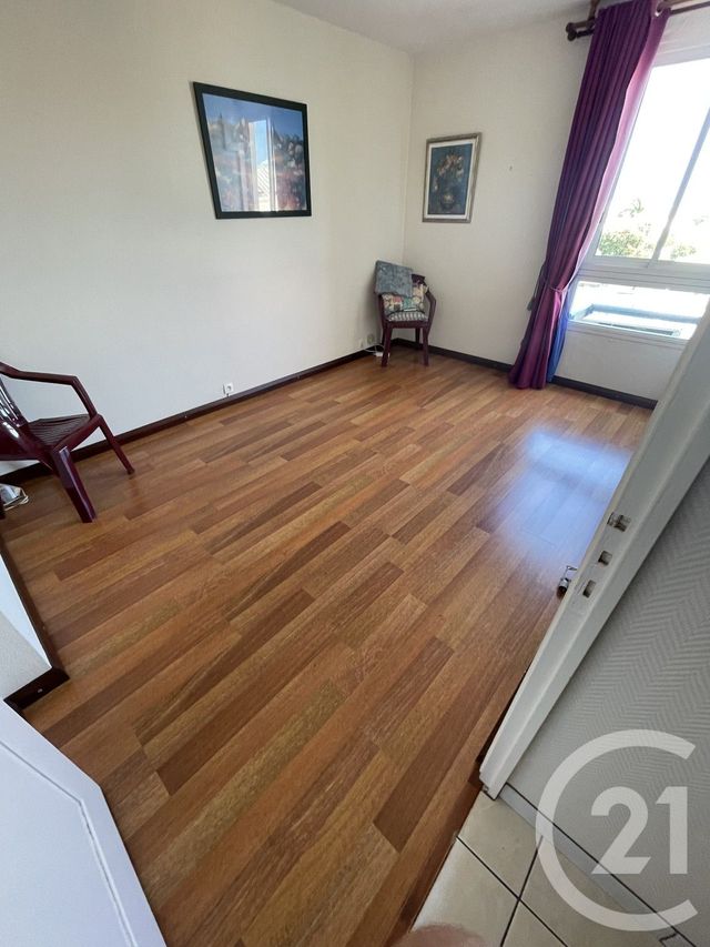 Appartement F3 bis à vendre - 3 pièces - 81,71 m2 - St Denis - 974 - REUNION