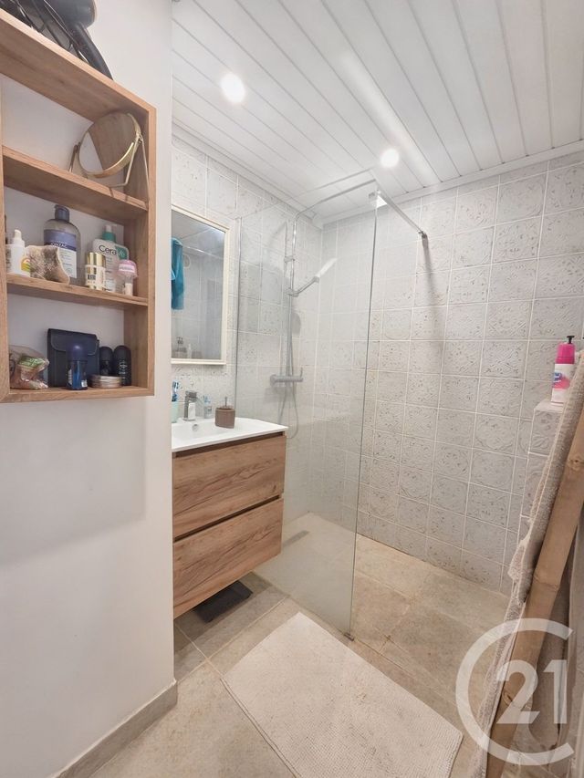 Appartement F2 &agrave; vendre - 2 pi&egrave;ces - 46,04 m2 - St Denis - 974 - REUNION