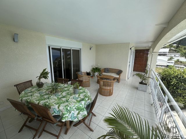 Maison à vendre - 5 pièces - 158 m2 - St Denis - 974 - REUNION