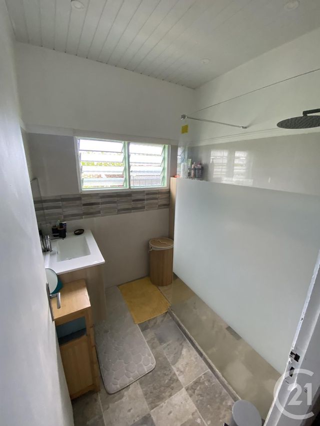 Maison &agrave; vendre - 4 pi&egrave;ces - 92 m2 - St Denis - 974 - REUNION