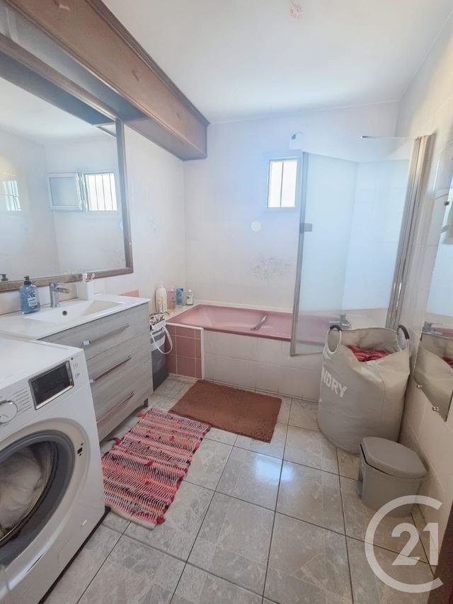 Appartement F6 &agrave; vendre - 6 pi&egrave;ces - 144 m2 - St Denis - 974 - REUNION