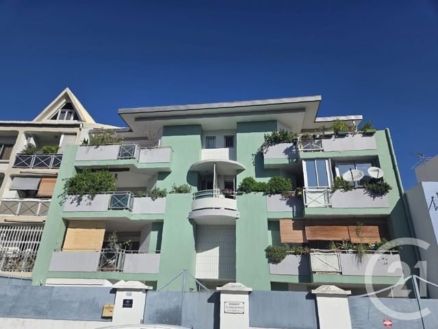 Appartement F6 à vendre ST DENIS