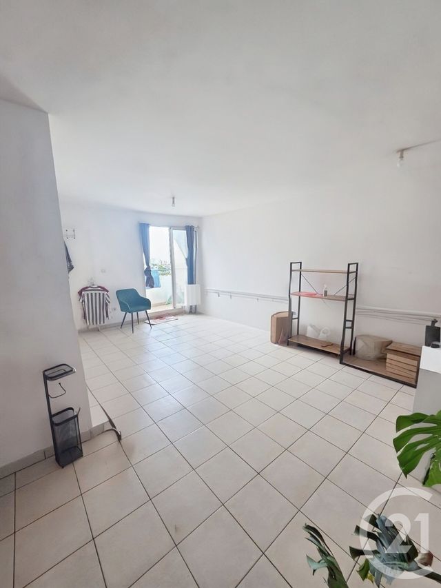 Appartement F2 à vendre ST DENIS