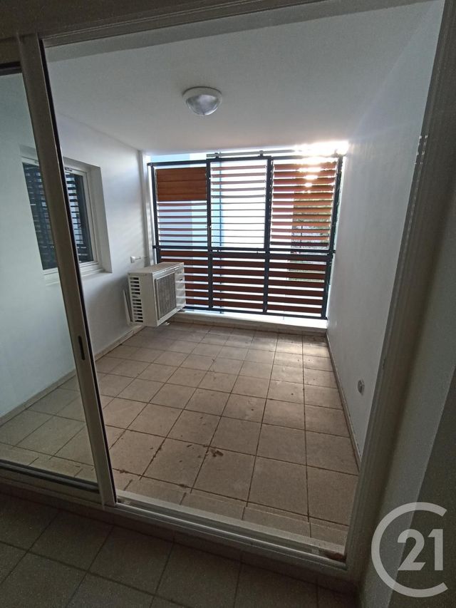 Appartement F3 &agrave; vendre - 3 pi&egrave;ces - 54,64 m2 - St Denis - 974 - REUNION