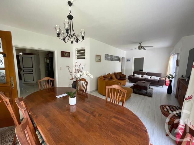 Maison &agrave; vendre - 11 pi&egrave;ces - 184,99 m2 - St Denis - 974 - REUNION