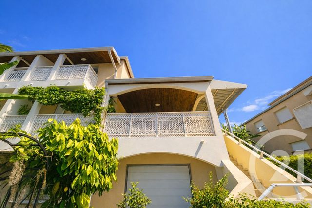 Maison &agrave; vendre - 5 pi&egrave;ces - 155,60 m2 - St Denis - 974 - REUNION