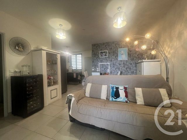 Appartement F3 &agrave; vendre - 3 pi&egrave;ces - 70,60 m2 - La Possession - 974 - REUNION