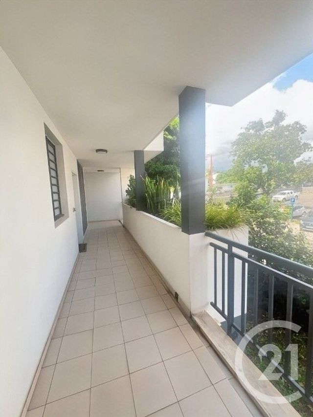 Appartement F3 &agrave; vendre - 3 pi&egrave;ces - 70,60 m2 - La Possession - 974 - REUNION