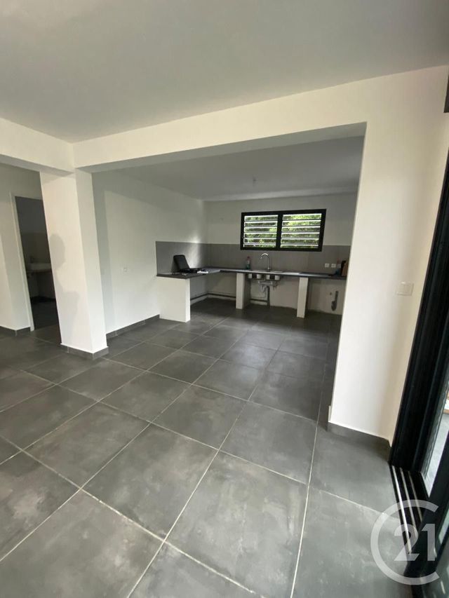Maison &agrave; vendre - 4 pi&egrave;ces - 122 m2 - St Denis - 974 - REUNION