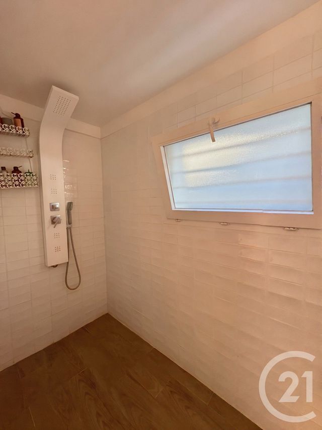 Maison &agrave; vendre - 4 pi&egrave;ces - 102,05 m2 - La Possession - 974 - REUNION