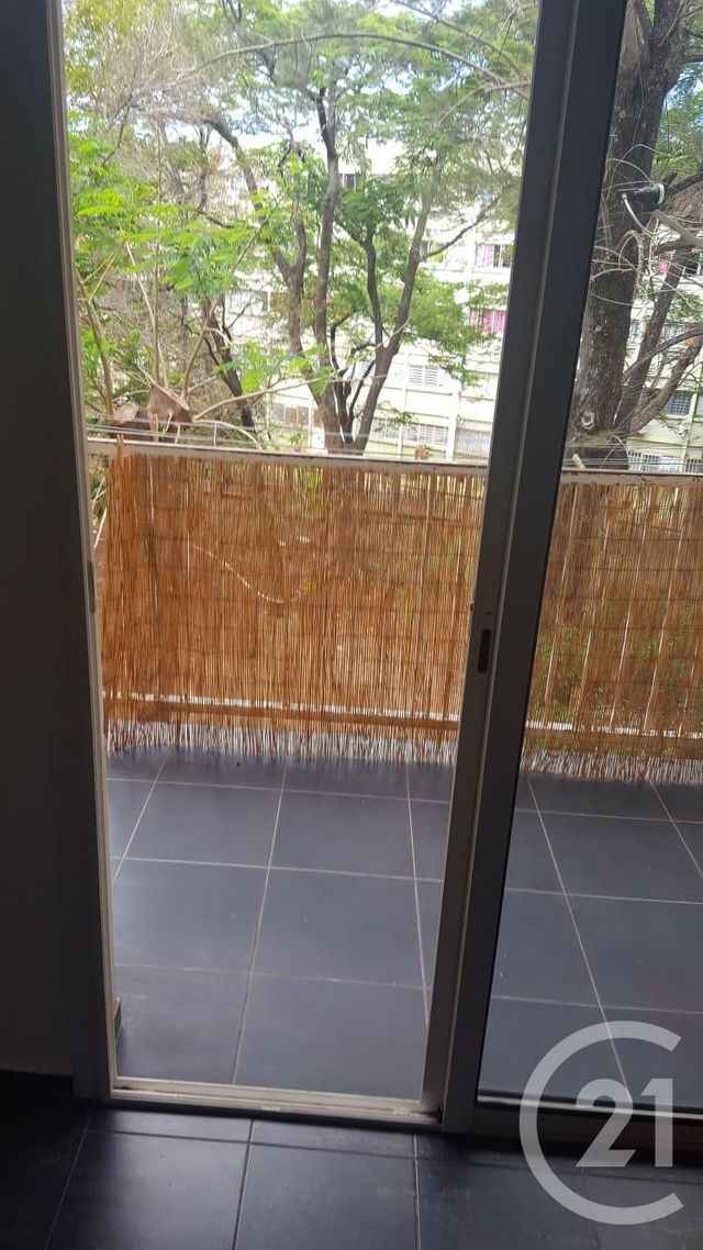 Appartement F4 à vendre ST DENIS