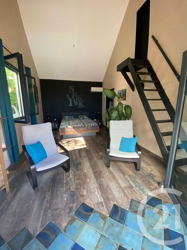 Maison &agrave; vendre - 7 pi&egrave;ces - 252 m2 - St Denis - 974 - REUNION