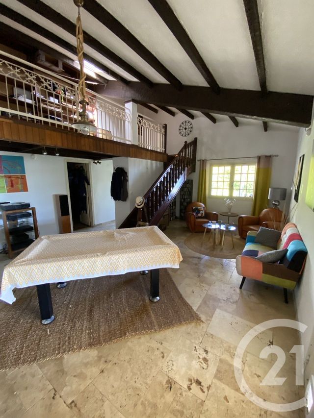 Maison &agrave; vendre - 18 pi&egrave;ces - 424,85 m2 - Ste Marie - 974 - REUNION