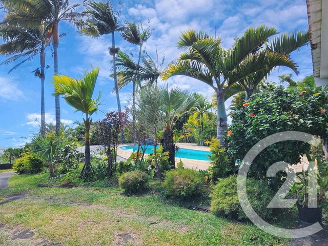 Maison &agrave; vendre - 18 pi&egrave;ces - 424,85 m2 - Ste Marie - 974 - REUNION